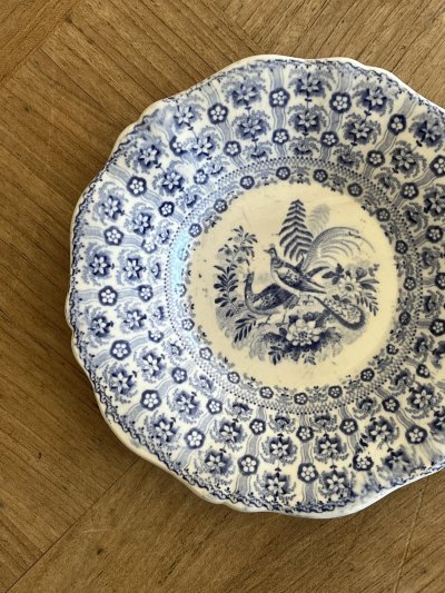 画像1: ボルドー窯  孔雀 鳥 ブルー柄のソーサー 小皿 #2 [202506−55]