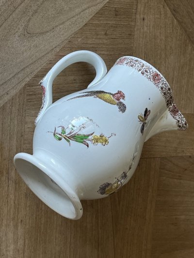 画像1: フランスアンティーク ペクソンヌ 2羽の小鳥 小さめのピシェ 高さ16cm [202506−72]