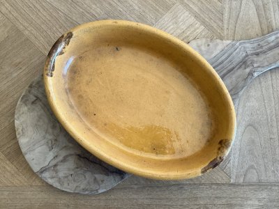 画像1: フランスヴィンテージ オーブン 黄釉 オーバル皿 24.5x17.3cm [202506−92]