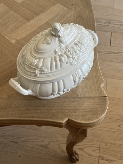 画像1: イタリア モダンセラミック オーバル テリーヌ 白いスーピエール [202507-20]