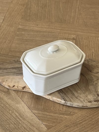 画像3: フランス APILCO 白いポーセリン 蓋付きテリーヌ [202507-53]