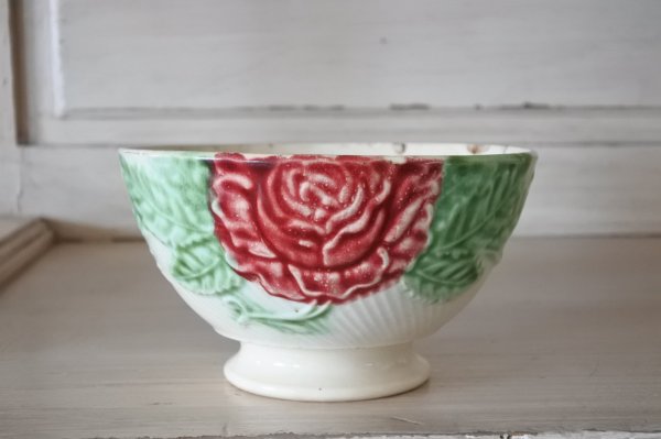 画像1: カフェオレボウル バルボティーヌ 赤いバラ 口径15.6cm〖202304-74〗 (1)