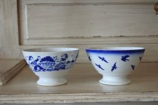 画像18: カフェオレボウル リュネビル窯 ブルー フランスの村 口径13.1cm〖202304-82〗 (18)