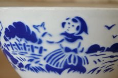 画像9: カフェオレボウル リュネビル窯 ブルー フランスの村 口径13.1cm〖202304-82〗 (9)