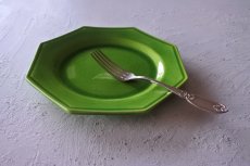 画像37: フランスヴィンテージ オクトゴナル きみどり釉 メイン皿 24cm〖202302-32〗 (37)