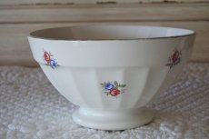 画像4: カフェオレボウル 白地 ブルーとピンクのお花柄 口径14.5cm〖202110-05〗 (4)