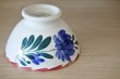 画像19: カフェオレボウル ムーランデルー 赤と青のお花絵付け 口径14.2cm〖202211-56〗 (19)