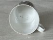 画像6: 18世紀 ボルドー窯 ポーセリン ヤグルマギクガーランド柄 デミタスカップ＆ソーサー ＃2〖202501−038〗 (6)