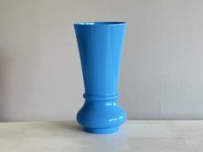 画像1: フランスアンティーク 水色 ミルクガラス 大きなフラワーベース 高さ31.5cm 〖202501−11〗 (1)