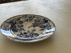 画像15: クレイユエモントロー フローラシリーズ ミュゲ スズラン 鈴蘭 デザート皿〖202405−35〗 (15)