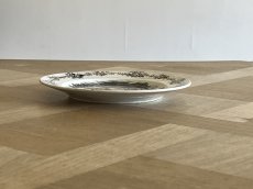 画像17: ボルドー窯 David Johnston 川岸のお城と帆船のある風景 グリザイユ プレート [202506−09] (17)