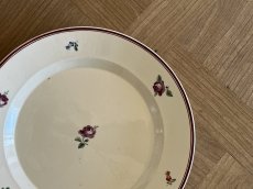 画像2: イタリアアンティーク ナポリ窯 薔薇の絵付けプレート [202506−16] (2)