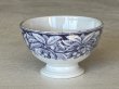 画像2: カフェオレボウル ボルドー窯 さくらんぼとかたつむり柄 口径12.8cm〖202503-08〗 (2)