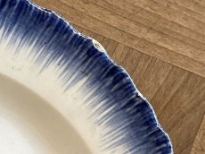 画像7:  クリームウェア ブルー フェザリム プレート[202506−58] (7)