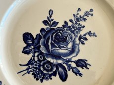 画像4: HBCM モントロー ブルーローズのブーケ 花リム メインプレート 24cm #2  [202506−62] (4)