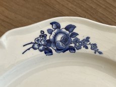 画像9: HBCM モントロー ブルーローズのブーケ 花リム メインプレート 24cm #3  [202506−63] (9)