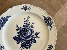 画像2: HBCM モントロー ブルーローズのブーケ 花リム メインプレート 24cm #4  [202506−64] (2)