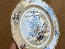 画像5: HBCM モントロー ブルーローズのブーケ 花リム メインプレート 24cm #4  [202506−64] (5)