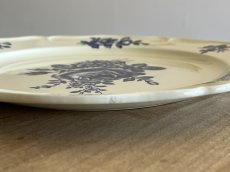 画像16: HBCM モントロー ブルーローズのブーケ 花リム メインプレート 24cm #4  [202506−64] (16)