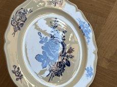 画像5: HBCM モントロー ブルーローズのブーケ 花リム メインプレート 24cm #6 [202506−66] (5)