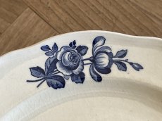 画像12: HBCM モントロー ブルーローズのブーケ 花リム デザート皿  22cm #2 [202506−68] (12)