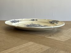 画像15: HBCM モントロー ブルーローズのブーケ 花リム デザート皿  22cm #2 [202506−68] (15)