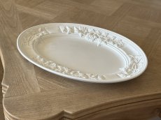 画像21: イタリア モダンセラミック 大型 お花レリーフ 白いオーバルプレート 42.5cm [202507-19] (21)