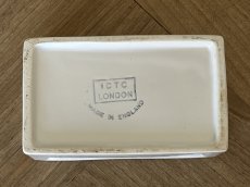 画像20: イギリスヴィンテージ 白いファイアンス 牛のバターケース [202507-55] (20)