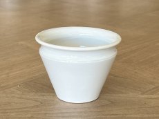 画像2: クレイユエモントロー 白いジャムポット 高さ7.8cm [202507-56] (2)