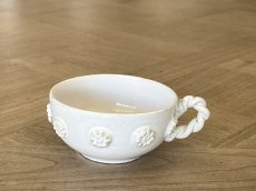 画像3: マリコルヌ窯 エミールテシエ ボタンレリーフ カップ＆ソーサー [202507-60] (3)
