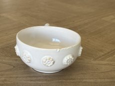 画像4: マリコルヌ窯 エミールテシエ ボタンレリーフ カップ＆ソーサー [202507-60] (4)