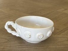 画像5: マリコルヌ窯 エミールテシエ ボタンレリーフ カップ＆ソーサー [202507-60] (5)