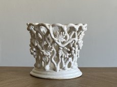 画像10: マリコルヌ窯 エミールテシエ 葡萄レリーフ パニエ風 鉢カバー 円柱 [202507-61] (10)