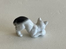 画像17: ドイツ アンティーク ポーセリン製ねこ2個セット〖202410-010〗 (17)