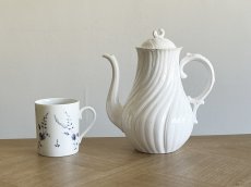画像34: サルグミンヌ 白いポーセリン 螺旋レリーフ コーヒーポット [202507-66] (34)