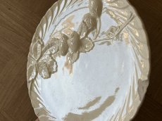 画像11: SALINS バルボティーヌ いちご 白いレリーフ皿 ダメージ [202507-35] (11)