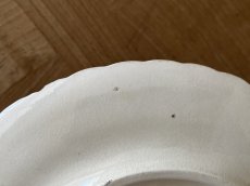 画像17: SALINS バルボティーヌ いちご 白いレリーフ皿 ダメージ [202507-35] (17)