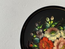画像2: ソビエト時代 アンティーク ジョストヴォ エナメル絵付け トレイ 直径32cm〚202504-006〛 (2)