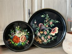 画像16: ソビエト時代 アンティーク ジョストヴォ エナメル絵付け トレイ 直径32cm〚202504-006〛 (16)