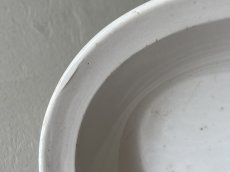 画像13: 19世紀 南仏 ヴァラージュ 白いファイアンス オーバル皿〚202504-028〛 (13)