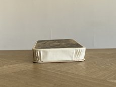 画像11: ドラジェボックス セピア色 教会へ向かう家族 アンティークBOX [202508-07] (11)