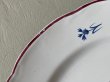 画像9: フランス東部 ファイアンス お花とモノグラム、ヤグルマギク 絵付けプレート ＃2〚202504-015〛 (9)