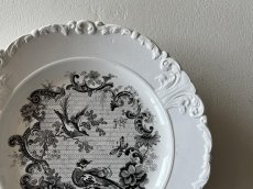 画像2: ボルドー窯 David Johnston お花と鳥 グリザイユ プレート〖202504-33〗 (2)
