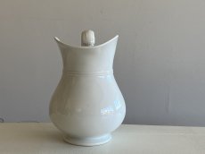 画像2: ディゴワン＆サルグミンヌ 鳥頭の取っ手 白いピシェ〖202412-56〗 (2)
