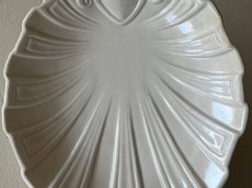 画像3: フランスアンティーク 丸いフォルムの シェル形 プレート〖202504-79〗 (3)