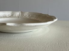 画像16:  19世紀 ランベルヴィレー 白いレリーフ皿 ＃1〖202504-80〗 (16)