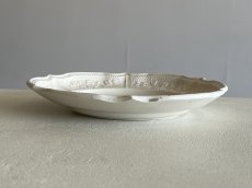 画像16: 19世紀 ランベルヴィレー 白いレリーフ皿 ＃2〖202504-81〗 (16)