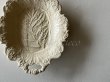 画像2: 英アンティーク クリームウェア ハンドル付きプレート 30cm〖202504-84〗 (2)