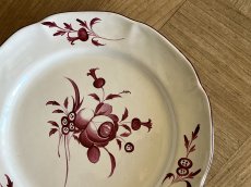 画像2: フランス東部 サンクレモン 白釉に赤い薔薇の絵付けプレート ＃2 [202508-24] (2)