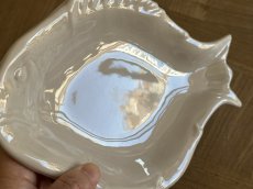 画像4: 南仏陶器 ピション ユゼス 魚形 薄いトープ プレート ＃1 [202508-32] (4)